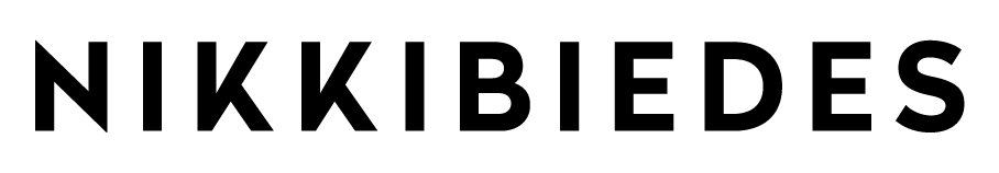 NIKKIBIEDES logo