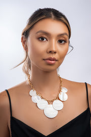Nadiola Necklace White
